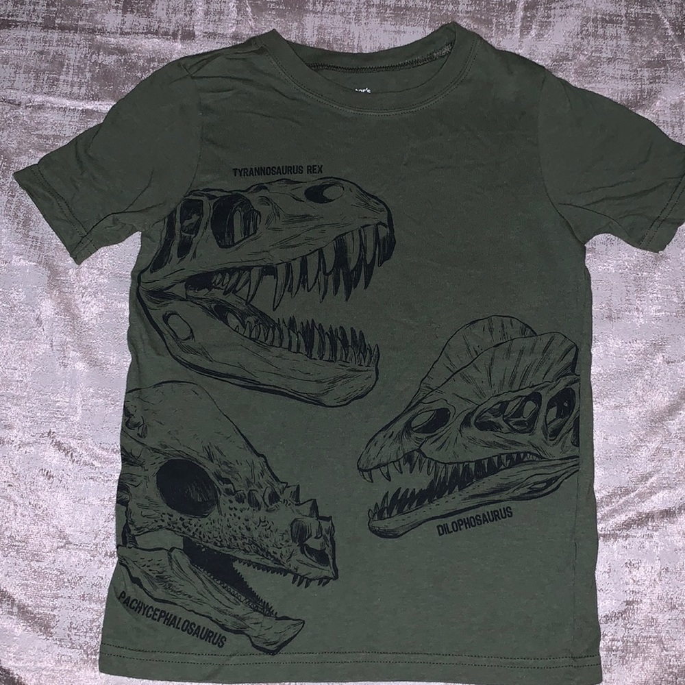 Kids Carter Dino shirt. Size 7